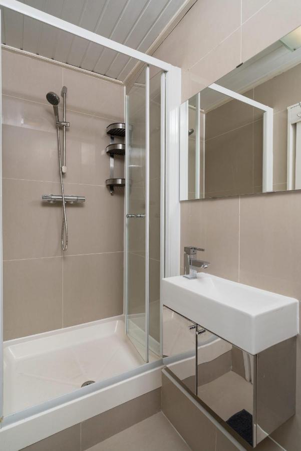 Kensington Nest Serviced Town House London Bagian luar foto